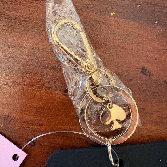 Kate Spade Black and Gold ID Holder NWT Polka Dot - Picture 2 of 7